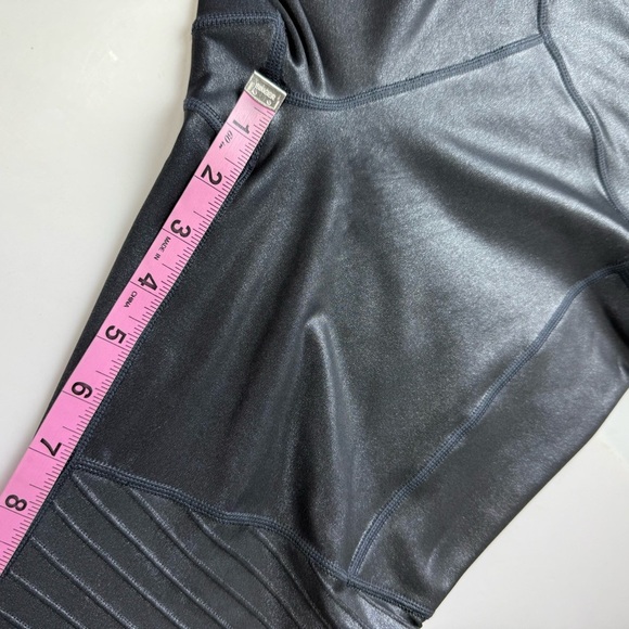 Athleta Inclination Moto Tight Leggings Womens Medium Black High Rise - Picture 11 of 12